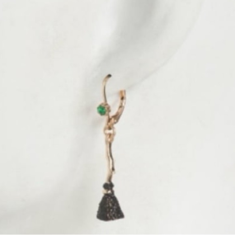 BETSEY JOHNSON Halloween Mismatched Green Ghost Witch & Broom Earrings NEW NWT - Picture 12 of 12